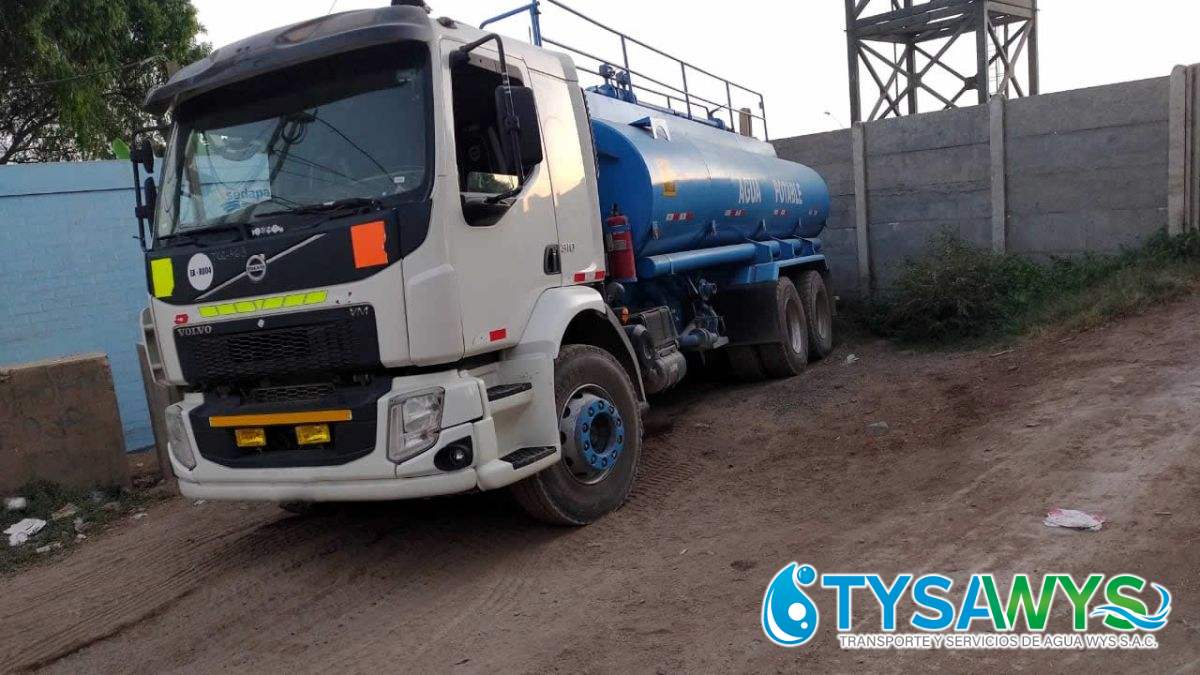 Camión Cisterna de Agua Potable en Santa Rosa: ¡Tu Suministro Confiable para un Verano Feliz con Tysawys!