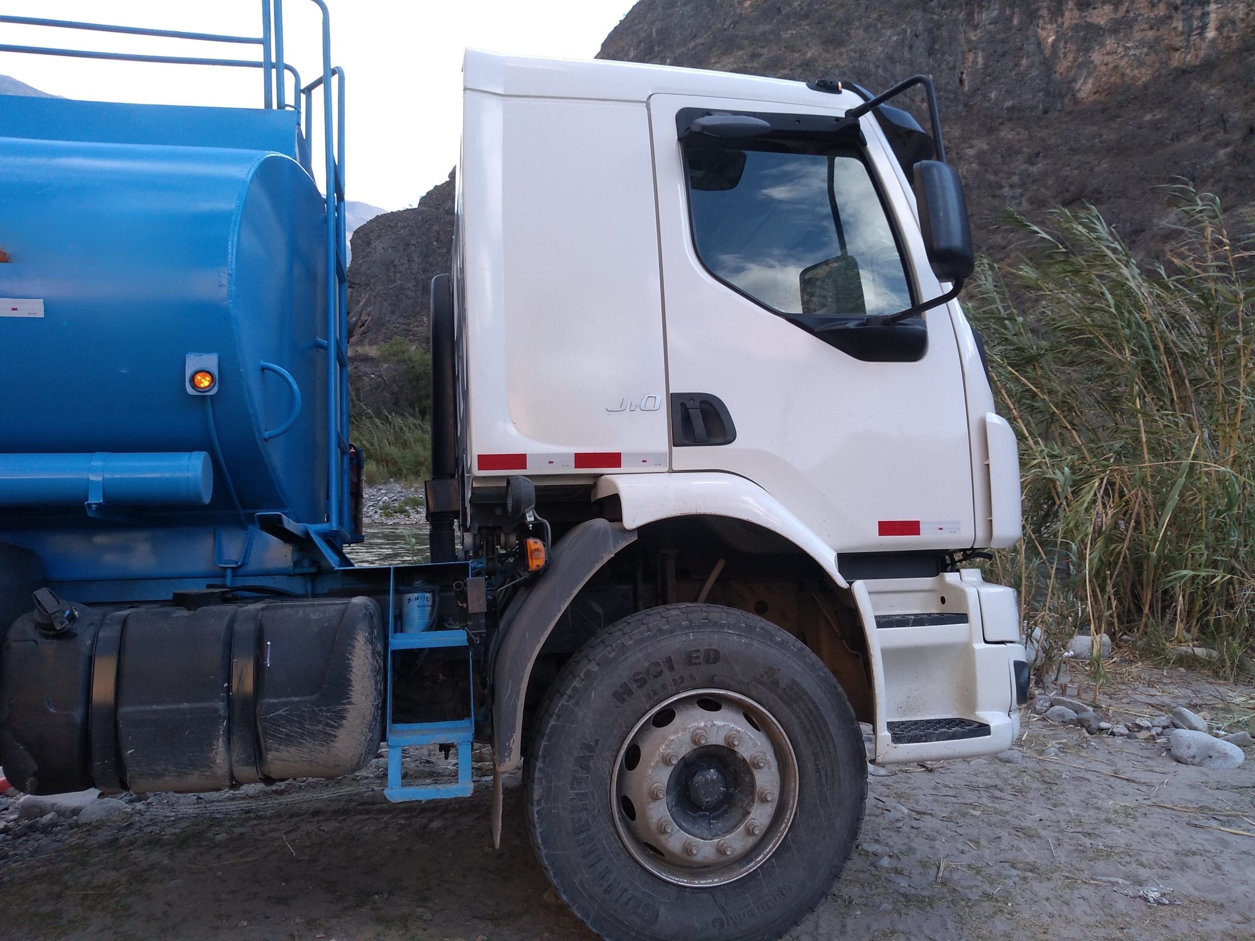 Alquiler de camión de cisterna para agua