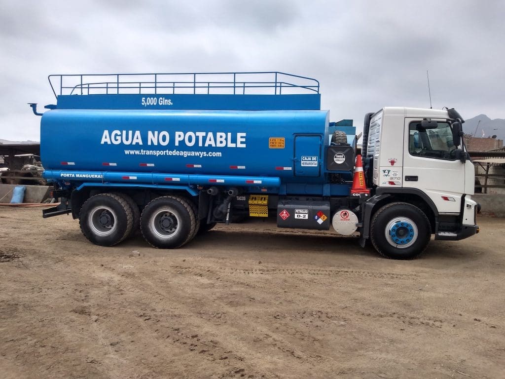 Alquiler de cisterna de agua 5000 galones